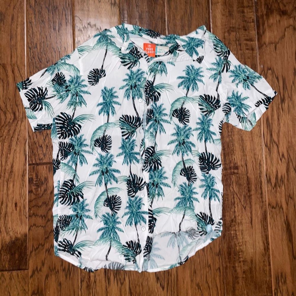 Free Planet Green Palm Print Shirt